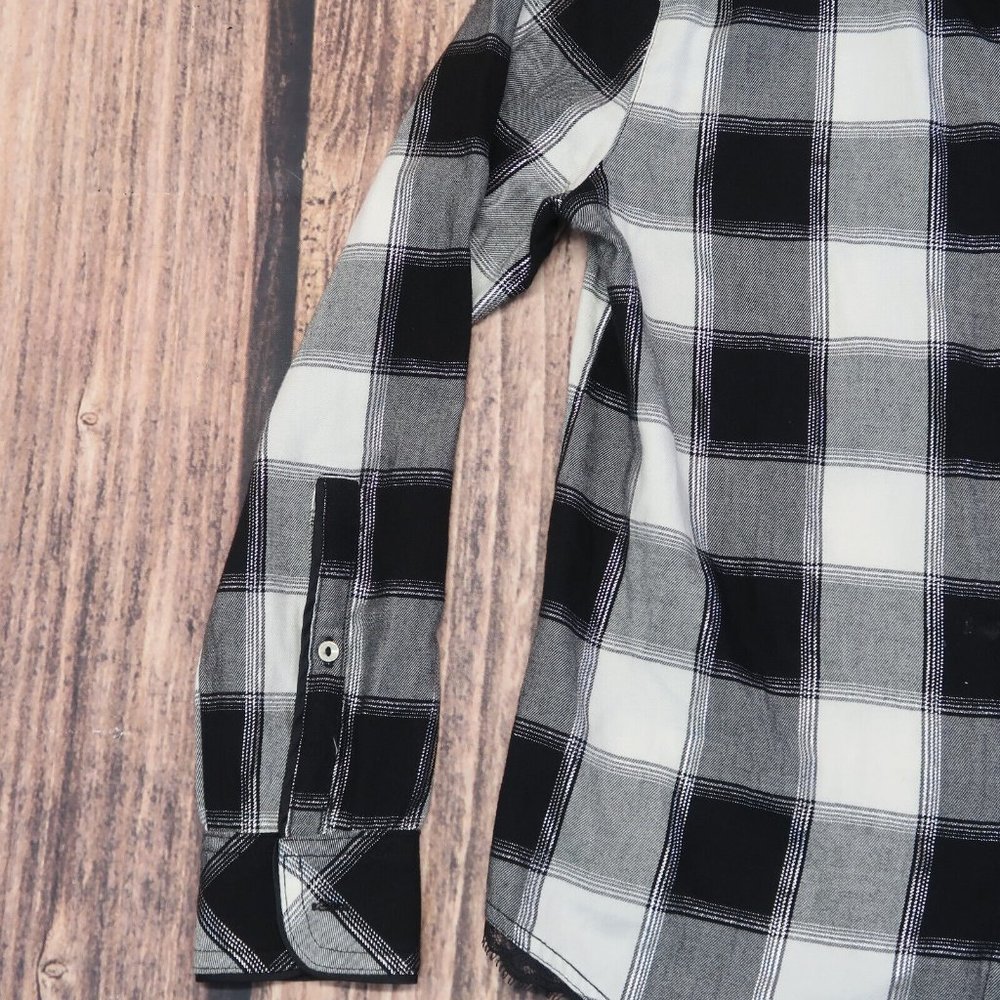 Victoria's Secret Black White Silver Long Sleeve Plaid Flannel Shirt Size XS - Picture 5 of 10